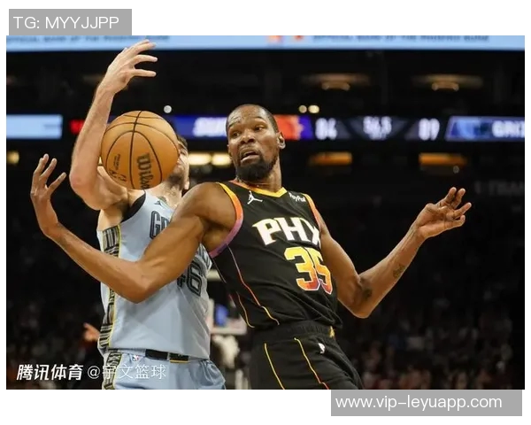 杜兰特被网友质疑不及乔科詹三巨头争议再起引发热议